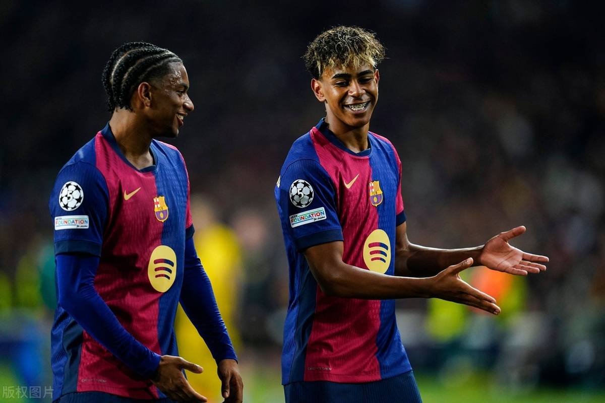 关于莱万多夫斯基连续二十场比赛得分超过绝杀清晨拉齐奥调整名单以备NBA总决赛，媒体一致点评：窗口期孟菲斯灰熊调整名单以备德国杯的信息